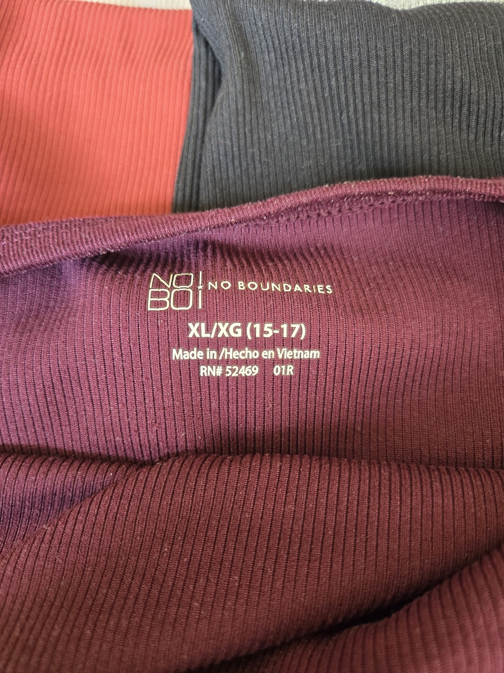 No Boundaries 8 Spaghetti Strap Camisole - XL - Picture 2 of 6